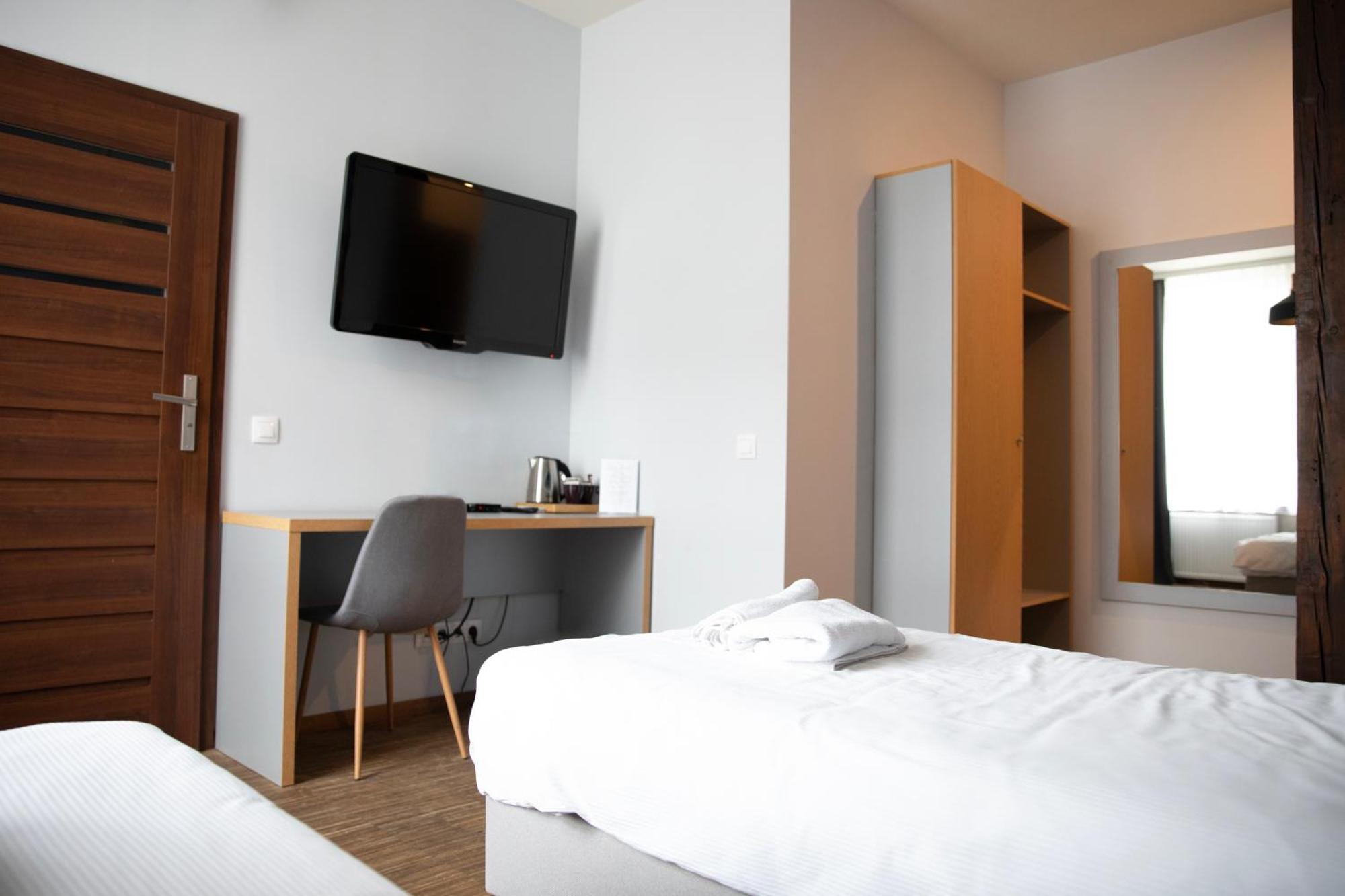 Adler Bed&Breakfast Apartman Łódź Kültér fotó