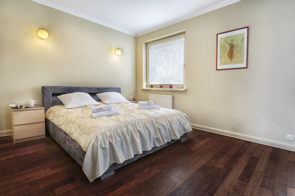Adler Bed&Breakfast Apartman Łódź Kültér fotó