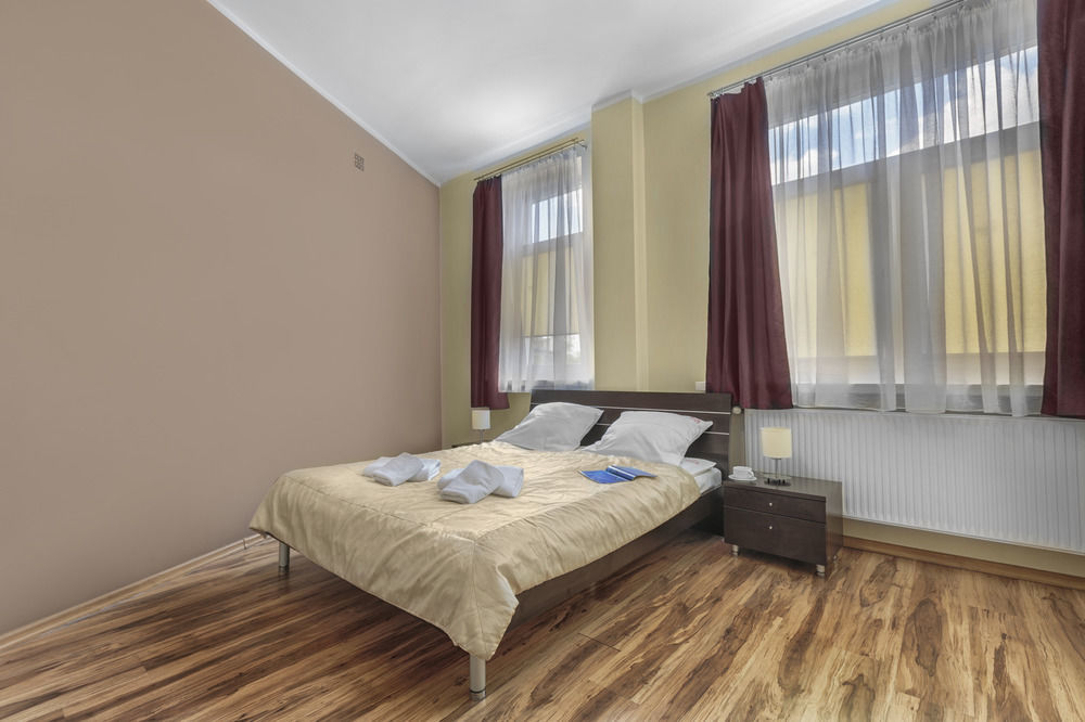 Adler Bed&Breakfast Apartman Łódź Kültér fotó