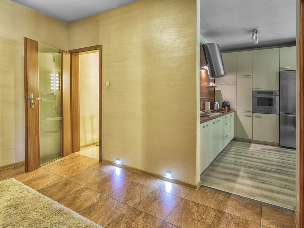 Adler Bed&Breakfast Apartman Łódź Kültér fotó